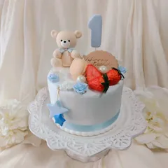 クレイケーキ　フェイクケーキ　バースデー　いちごマカロン　パステルブルー