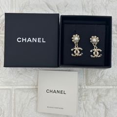 CHANEL パールリボンピアス 両耳 - メルカリ