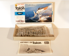 ハセガワ　プラモデル　ノースロップT-38A　タロン　1/72　079