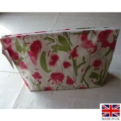 イギリス製 コスメポーチ 化粧ポーチ 小物入れ トラベルポーチ Wash Bag アメニティポーチ Hot Paws ＆ Trogg (Paw-48) Made in UK イギリス直輸入