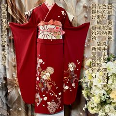 美品！七五三　四つ身　赤色 長襦袢 花柄刺繍 七五三 女の子 着物 四つ身 7才 7歳 小紋柄 襦袢付き 重ね衿付き