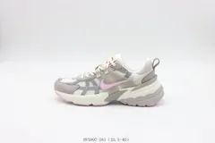 【今日特価】ナイキのランニングシューズ 白とピンク HV5997 - 161