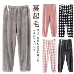 Item thumbnail for item 5255d5ce-b9b6-49ec-b858-516be717b667