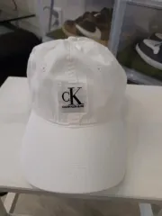 カルバン・クライン・ジーンズ ボールキャップ ホワイト