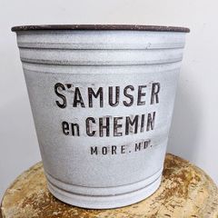 サミュゼサークル　合成樹脂製植木鉢　プラ鉢　Mサイズ　カラーはお選び下さい。