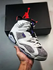 2024年最新】NIKE AIR JORDAN 6 retro white and blackの人気アイテム - メルカリ