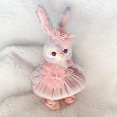ウサギのぬいぐるみ 花柄ドレス - メルカリ