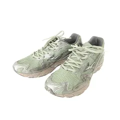 ミズノ MIZUNO 美品 箱付き タグあり 25ss Wave Rider 10 ウェーブライダー スニーカー US8.5 26.5㎝ カーキ