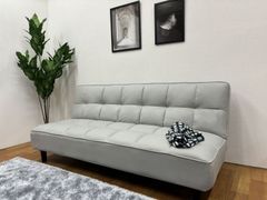 超美品ソファベッド、北欧風3人掛けソファー、　S053 LGY 送料無料 未使用
