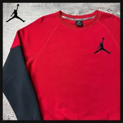 【最高デザイン】ジョーダン　ワンポイント刺繍　スウェット　袖切り返し　人気ロゴ