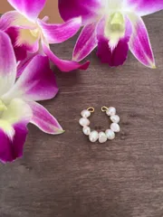 痛くない⭐️イヤーカフ　天然石　淡水パール