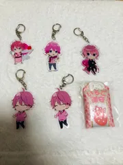 すとぷり　いちご御守とアクリルキーホルダー5個さとみ