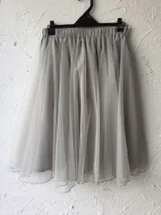 クチュールブローチ　ライトグレーチュールスカート ウエストゴム