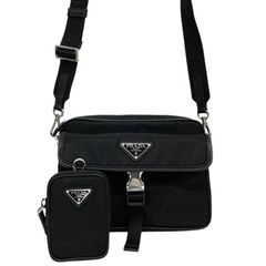 【PRADA】プラダ クロスボディ 2VH133 ショルダーバッグ ナイロン メンズ Re-nylon リナイロン サフィアーノ 黒 ブラック 現行モデル