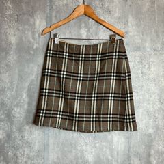 バーバリーブルーレーベル ミニスカート ノバチェック 裏地付き モカ Mサイズ相当 ★お値段交渉を受け付けます。