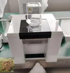 糸ピンスマシン業務用空冷式氷のいらないかき氷マシン/糸氷/粉雪/台湾風かき氷 糸ピンスマシン業務用空冷式氷のいらないかき氷マシン/糸氷/粉雪