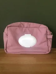 おしりふき一体型オムツポーチ