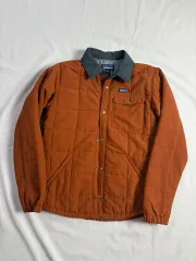 パタゴニア イスマスジャケット マウンテンパーカー キルティング M ブラウン パタゴニア イスマスジャケット マウンテンパーカー キルティング M