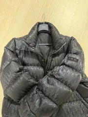 2025年最新】Diorキッズ服の人気アイテム - メルカリ 