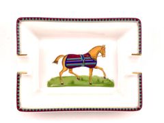 美品 HERMES エルメス ミニ アッシュトレイ 灰皿 馬柄 赤 陶磁器 馬柄 小皿 豆皿 マメ皿 箸置き ミニトレー ジュエリートレー メンズ レディース