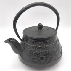 黒い鋳鉄製鉄瓶 文房堂 - メルカリ
