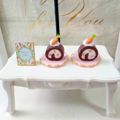 #504 ミニチュア　イースター　＊ロールケーキ