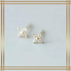 040【K10ゴールド】ダイヤ フラワー スタッドピアス シルバー925 小ぶり 4枚花 花びら デザイン レディース ジュエリー 上品 華奢 清楚 高級感 普段使い オフィス デート 結婚式 入学式 卒業式 フォーマル 大人可愛い きれいめ おしゃれ