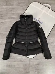 2024年最新】MONCLER モンクレール フリル付きジャケットの人気アイテム - メルカリ