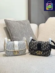 【今日特価】Dior ディオール モンターニュ クラシックモノグラムシリーズ シンプルなデザインで存在感ある