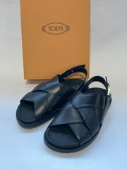 TOD'S レザー クロスストラップ サンダル ブラック - メルカリ