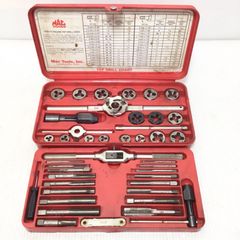 ΘΘMAC TOOLS マック タップダイスセット 程度C 8017TS レッド