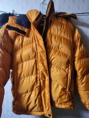 マウンテンハードウェア ダウンジャケット 出品