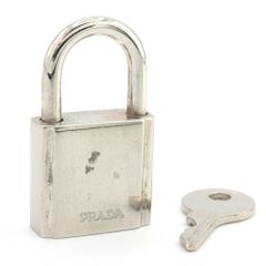  プラダ カデナ シルバー メタル 中古 南京錠 カデナ