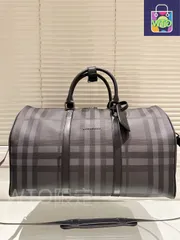 【今日特価】Burberry バーバリー ヴォヤージュトリオンフェシリーズ 大容量で収納しやすい老花格紋デザイン