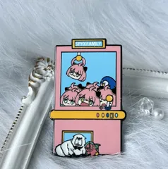 （2個セット）スパイファミリー アーニャ メタルバッジ ピンズ 缶バッジ アニメグッズ