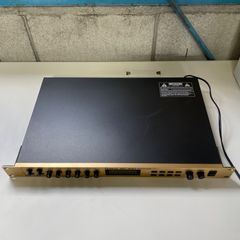 Roland GP-100 / ギタープリアンプ マルチ エフェクター