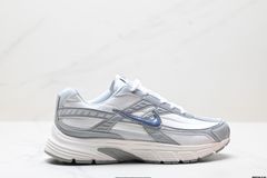 【今日特価】ナイキ Nike Initiator 快適でマッチングしやすく、滑り止めで耐磨耗性があり、通気性も良いロートップの日常レジャーシューズ。