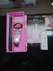 ✨未使用品✨ブリティッシュローズ　ハンド＆ネイル　Dior　美容液　サンプル
