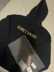 FEAR OF GOD(フィアオブゴッド) ESSENTIALS(エッセンシャルズ) 帰省 フーディー パーカーのサムネイル