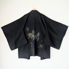 Japanese Vintage Haori Black Lion pattern Silk Kimono Jacket Old-ⅽloth 長羽織 羽織 正絹 黒 獅子柄 古布 時代布 一点物 大正浪漫 和洋折衷