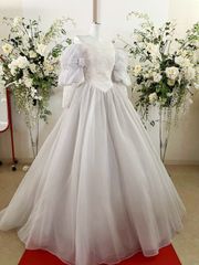 貸衣装処分品 ウェデイングドレス オフショルダー5号サイズ