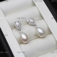 女性のための長い天然真珠のイヤリング 水滴の形をしたジュエリー トレンディ 真珠 シルバー 白 ピンク 黒 925