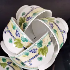 ナルミ 緑黄花ふち ぶどう柄 カップ＆ソーサー 5客 美品 かわいい 上品 オシャレ レトロ ポップ アンティーク【ひじき堂】洋食器 - A0296E