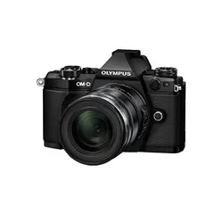 【美品】OLYMPUS OM-D E-M5 Mark II レンズキットセット オリンパス OLYMPUS OM-D E-M5 Mark II 14-150mm II レンズ