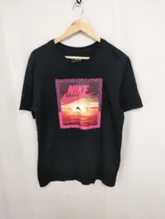 ナイキ グラフィックTシャツ Lサイズ