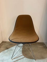 イームズ　サイドシェルチェア　B　ハーマンミラー　eames
