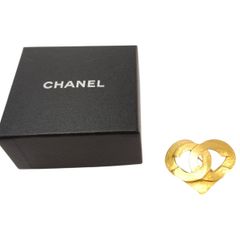 CHANELココマークブローチ ゴールド A-11610 - メルカリ
