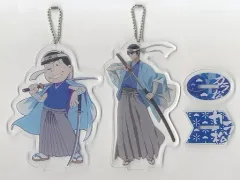 【中古】キーホルダー・マスコット(キャラクター) カラ松 スタンド付きビッグアクリルキーホルダーセット～武士ver.～ 「セガコラボカフェ おそ松さん」