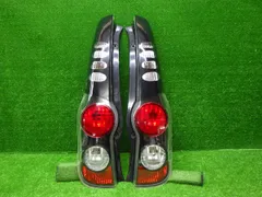 ダイハツ　L275Sミラカスタムテールレンズ左右セット ダイハツ 純正 ミラカスタム 《 L275S 》 左テールランプ P90300
