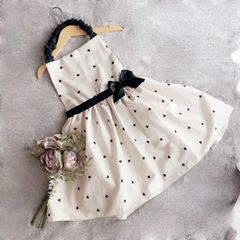 memeki☆ オーダー ハンドメイド フリル キッズエプロン 楽天市場】セール！kukka ドレスエプロン 小花柄 ピンク